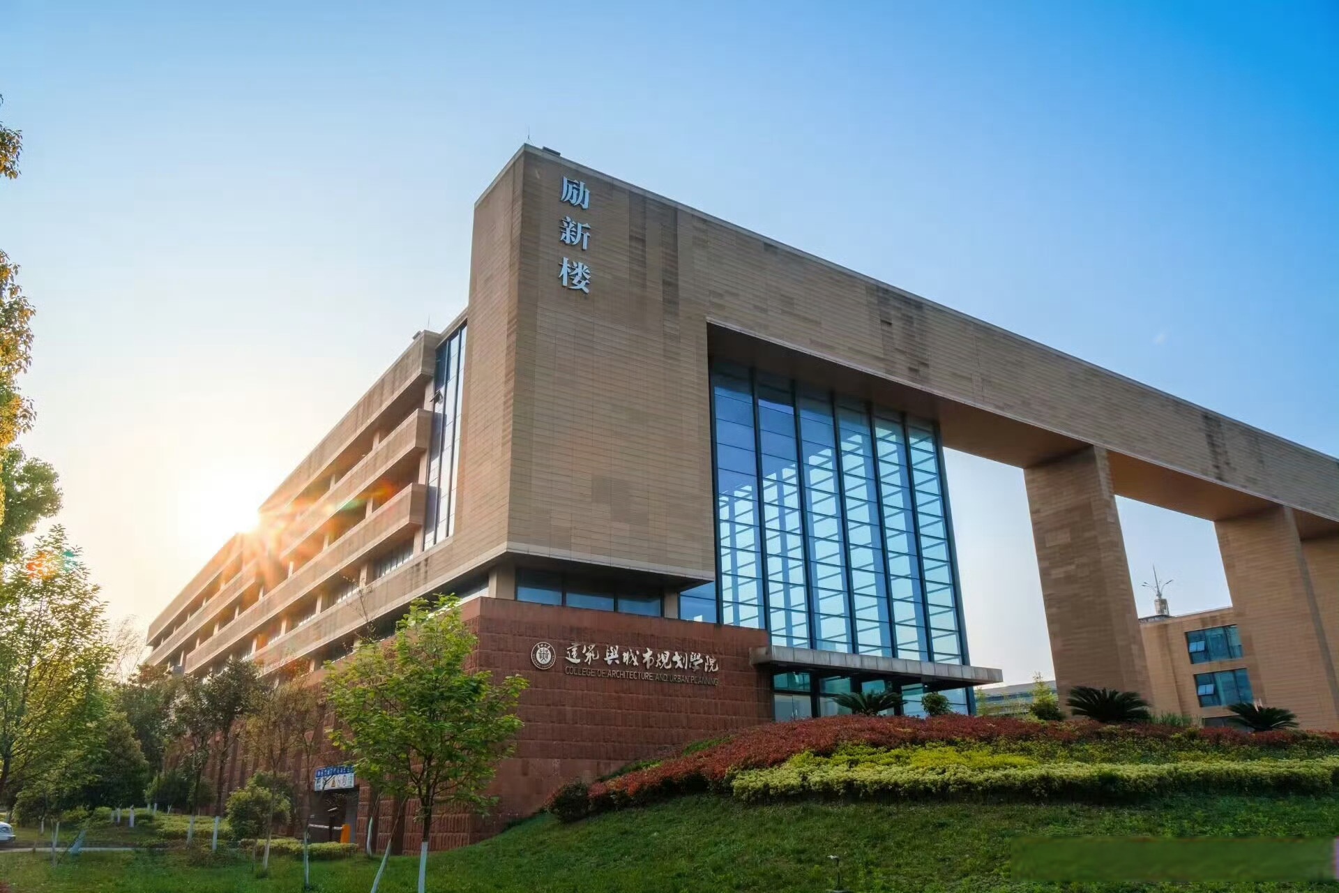 贵州大学研究生官网招生简章